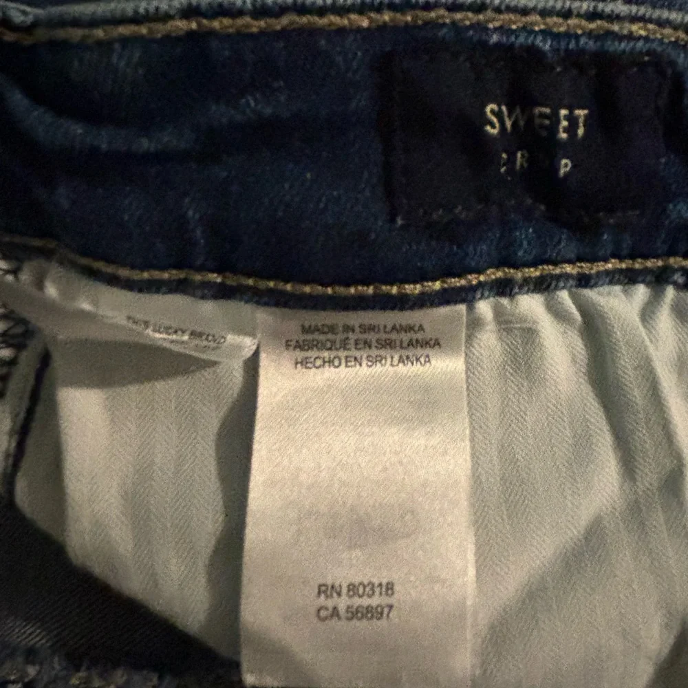 Lucky Brand Womens Sweet Crop Sz 4/27 Medium Wash Stretch‎ Mid Rise Straight Leg